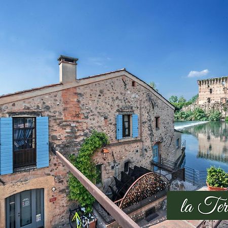 Il Borghetto Vacanze Nei Mulini Валеджо сул Минчио Екстериор снимка