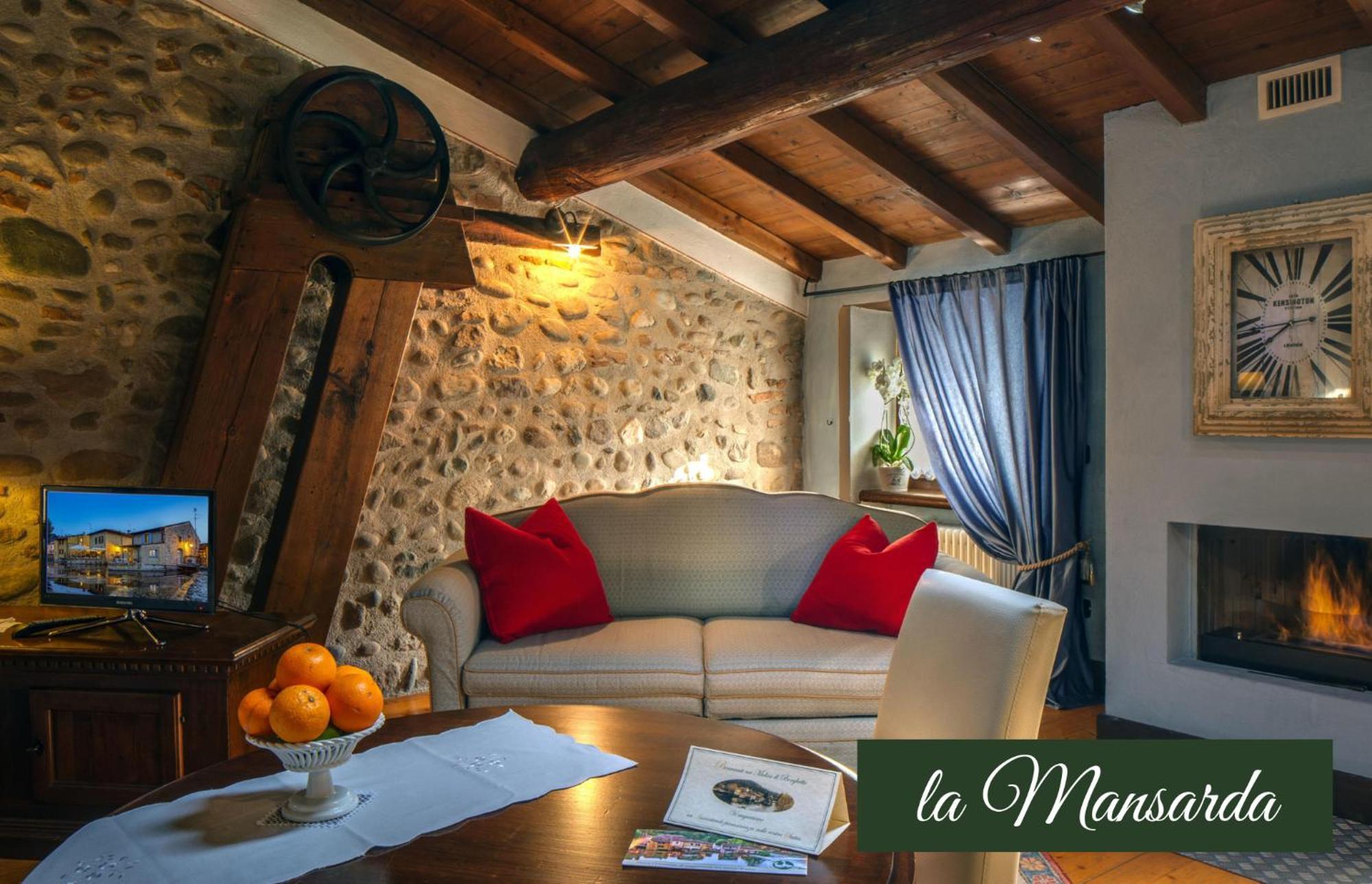 Il Borghetto Vacanze Nei Mulini Валеджо сул Минчио Екстериор снимка